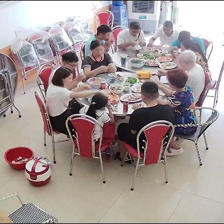 Nha Nghi Phuong Thao Bed & Breakfast Quan Lan Exterior foto