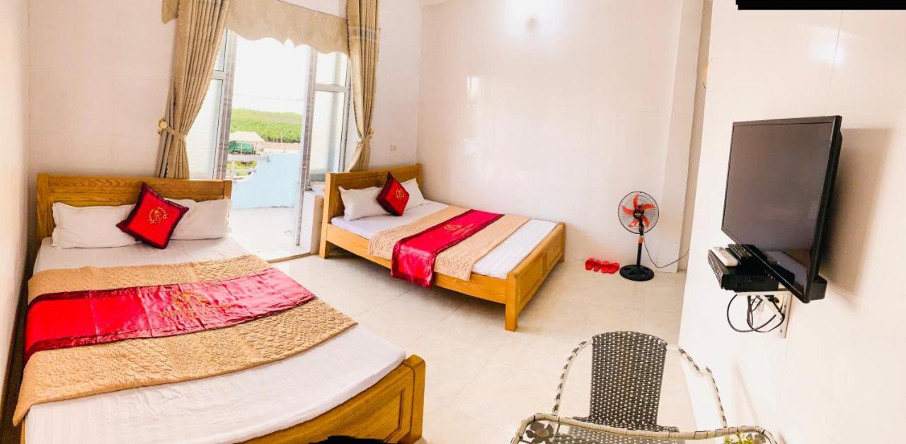 Nha Nghi Phuong Thao Bed & Breakfast Quan Lan Exterior foto